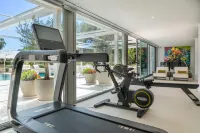 All About Villa Serenity - Villa