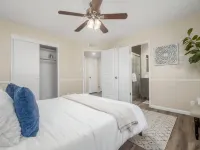 Clovis House | 2 Car Garage | Backyard | 4BR /2BTH