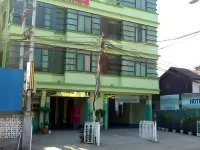 Nay Chi Linn Hotel