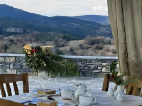 アイオラ ラグジュアリー スイーツ