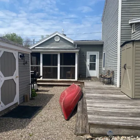 3 bedroom waterfront house with large yard and Gorgeous view of Braddocks Bay