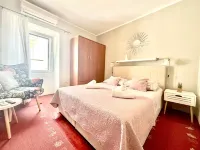 Cozy one Bedroom Apartment Pietra Storica Hotels in Tkon