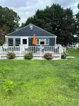 Renovated Longs Sands Cottage with additional Bunkhouse + AC! Walk to Bathhouse