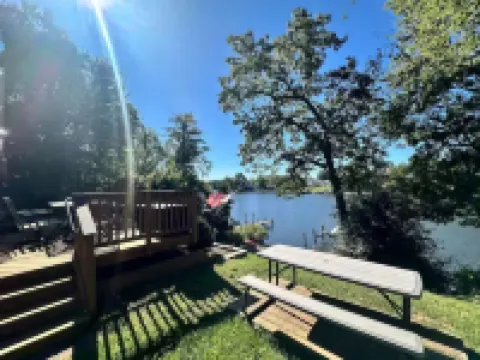 The Hideaway Spot- Waterfront w/ Dock on Long Cove Hotels in Pasadena