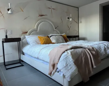 Majestic Lake Front Chalet