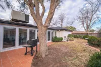 Right At Home-Midland Posh & Private with Billiards