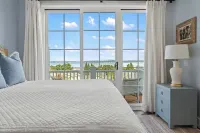 Welcoming! Professionally Decorated with Panoramic Lake Views.  One of a Kind! Hotels near Glik's
