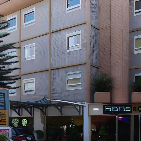 Ibeurohotel Guadalajara Expo Отели рядом с достопримечательностью «Выставочный центр Гвадалахары»