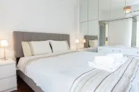 Faliro 2 Bd Escape Modern Living Redefined Hotels near Edem
