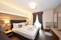 X Alp Hotel Hotel a Pera