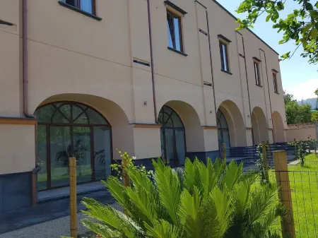 Sorrento Bay Отели рядом со станцией S. Agnello