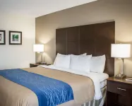 Comfort Inn & Suites Fuquay Varina Hotels in Fuquay-Varina