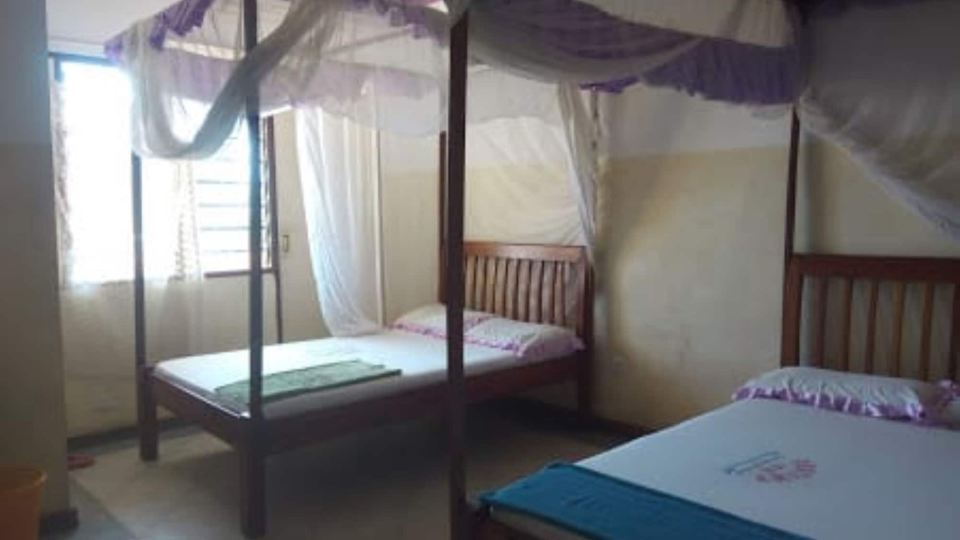Ropaka Hotel