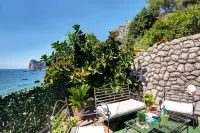 La Baia Dello Chalet Hôtels à proximité de : Parrocchia del Santissimo Salvatore