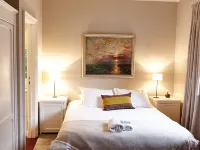 Guest House la Maison Chantecler Hotels near Brussels Golf Club