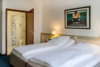 Hotel ZweiLinden Meckenheim Bonn Hotels near Glasmuseum Rheinbach