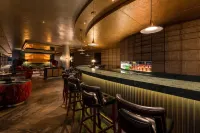 Five Zurich - Luxury City Resort - 5-Star