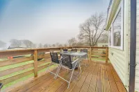 Newton Stewart-Sleeps 6-Pool-Parking-Pet Friendly