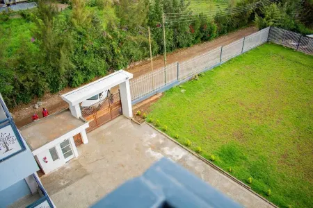 Lux Suites Nanyuki Business Apartment