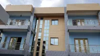 Résidence Clarahouse Hôtels à proximité de : Sous-Préfecture de Nkolafamba