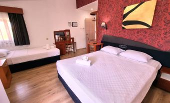 Sima Hotel