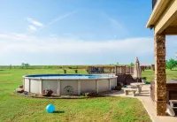 Peaceful Luxurious Ranch Family Reunion Отели в г. Поттаватоми