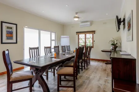 Umthunzi Hotel and Conference