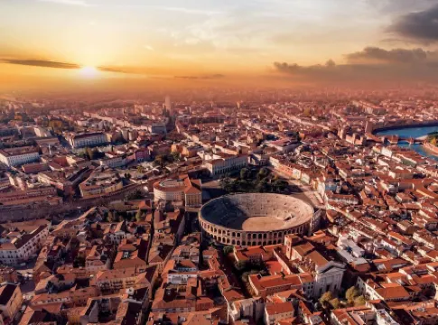 DiMoras House Отели в г. Верона