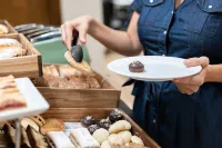Carles Hotel - sarapan