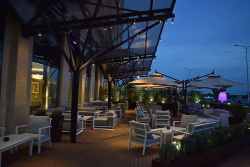 آدم للأجنحة الفندقية الأماكن العامة Photos