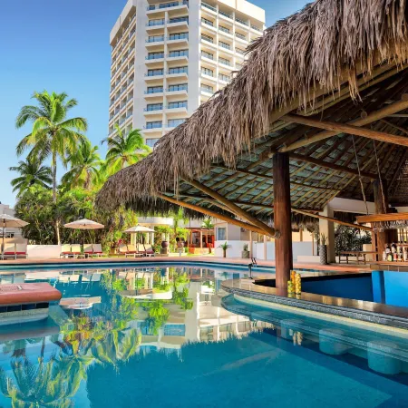 Sunscape Dorado Pacifico Ixtapa Resort & Spa