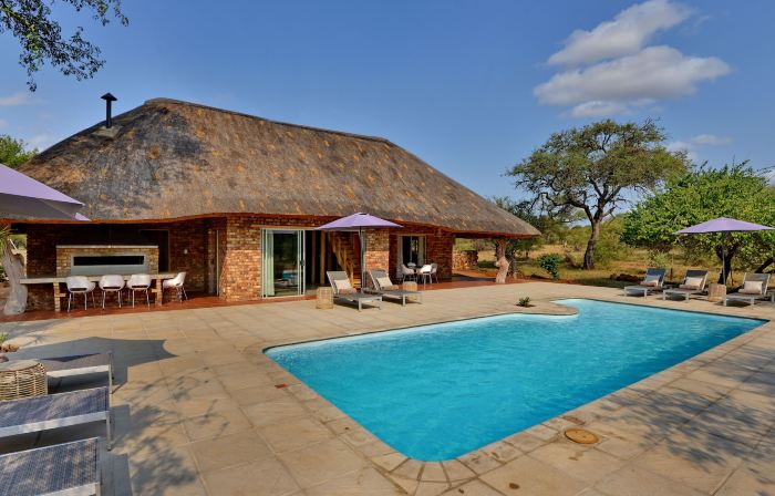 Tshukudu Game Lodge