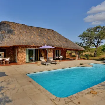 Tshukudu Game Lodge