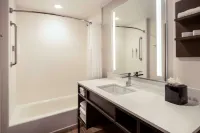 Hilton Garden Inn Pomona Hotels in Pomona