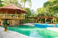 Hotel y Bungalows El Jardín - parking