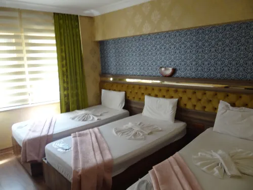 Meta Hotel