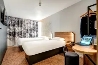 巴黎艾夫裡塞納河畔B&B住宿加早餐飯店 塞納河畔伊夫裡住宿飯店