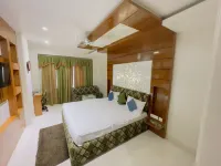 Hotel Grand Sai - Moradabad, Uttar Pradesh - Parking