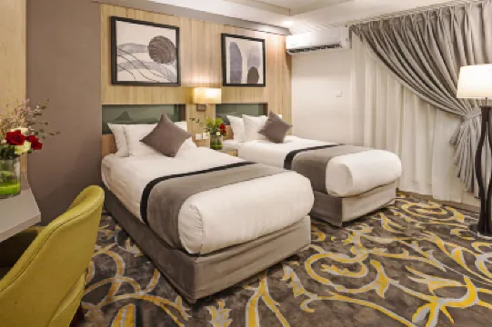 أجنحة لاتين الأمير سلطان Hotels near مسجد الرحمة