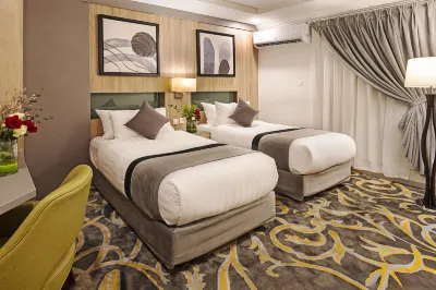 Laten Suites Prince Sultan Hotels near Al Rahmah Mosque