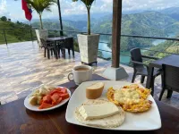 Avani Boutique Hotel - parking