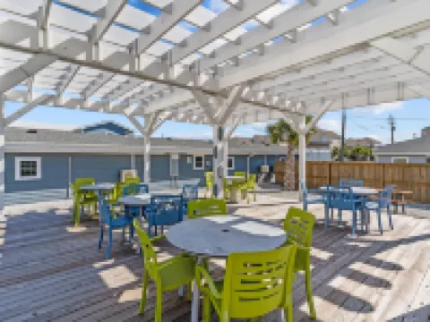 Loggerhead Inn and Suites Hotels in Topsail