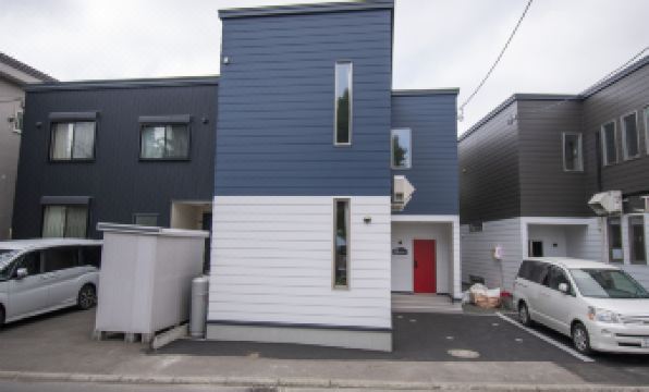 UCHI Living Stay KCU - Housity