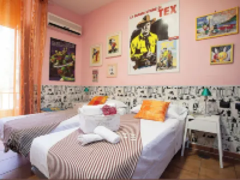 ホテル チネホリデイ ナポリのホテル