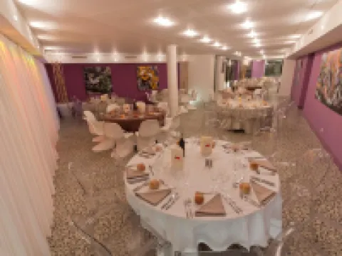 Le Rex Hôtel Hotels in Hautes-Pyrenees