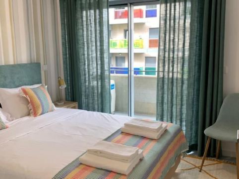 Succeed Campo Pequeno Apartments