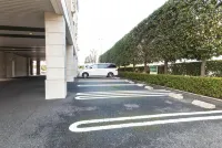 TsukubaNoYu URBANHOTEL - parking