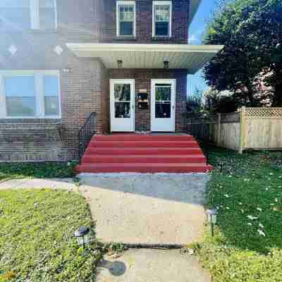 Entire 3 Bedroom Cozy Unit Hotel Exterior