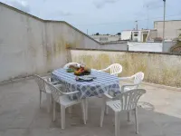 Charming Holiday Home Near the Beach with A Terrace, Pets - balcony