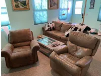 Wild West Rockies! PET FRIENDLY!2 Fenced-in yards!JACUZZI HOT TUB!